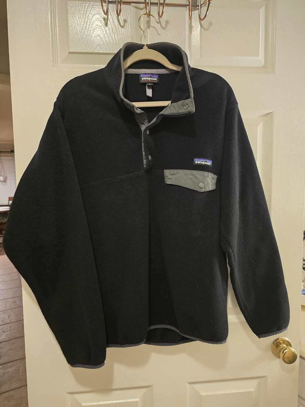 Patagonia Synchilla Men's M Black/Gray Snap Fleece Pullover